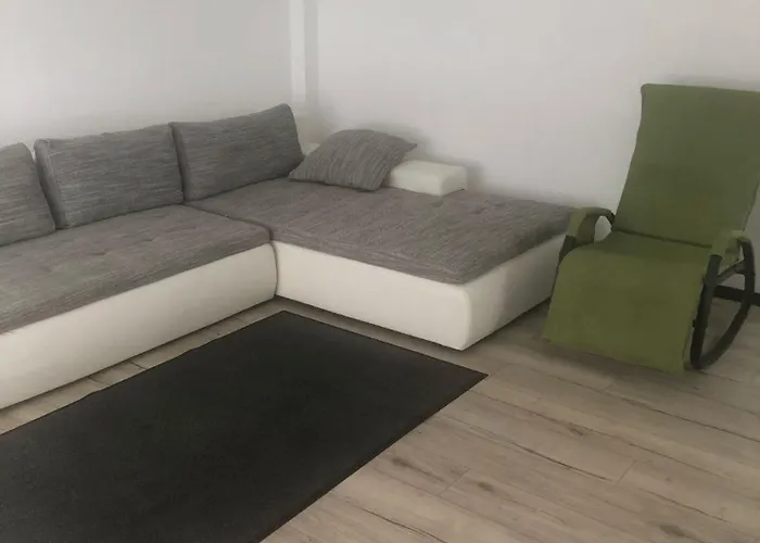Apartment Faleza Nord-banu Mihalcea *