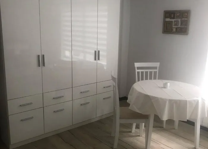 Faleza Nord-banu Mihalcea Apartment Constanta