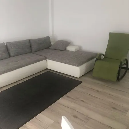 Apartment Faleza Nord-banu Mihalcea *